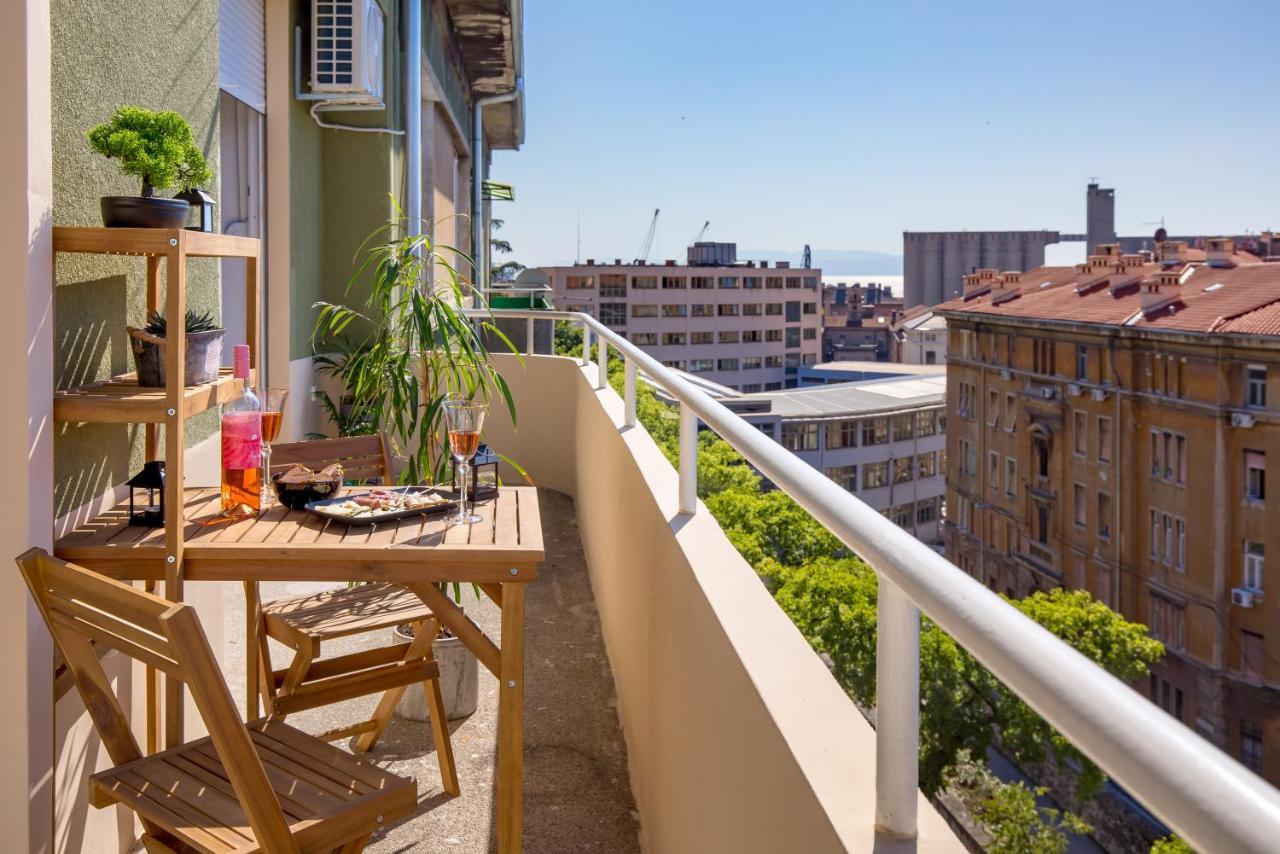 Balcony Apartment Pampas Rijeka Exterior foto