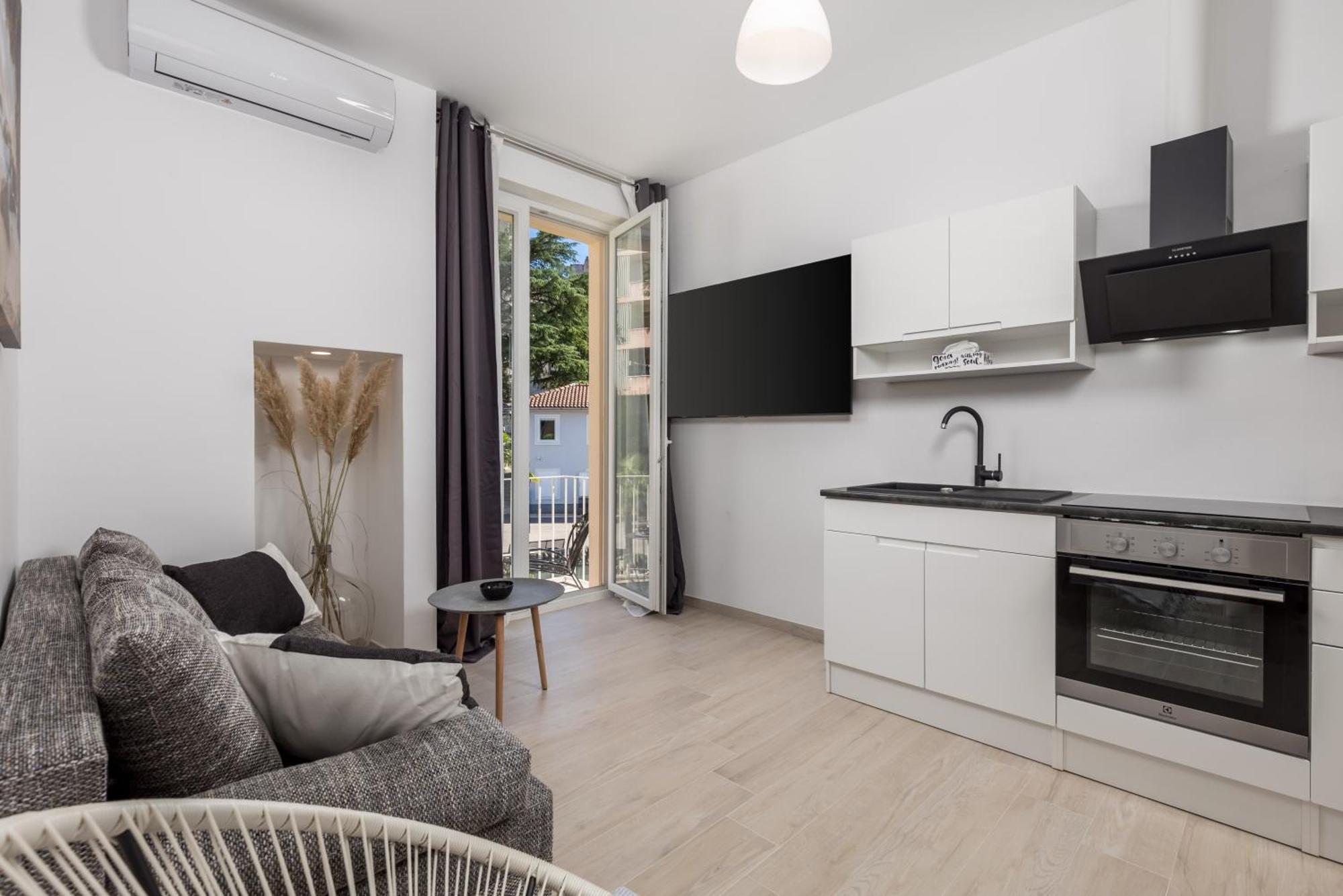 Balcony Apartment Pampas Rijeka Exterior foto